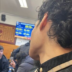 Josh Brody Wireless Headphones in Black and Gold